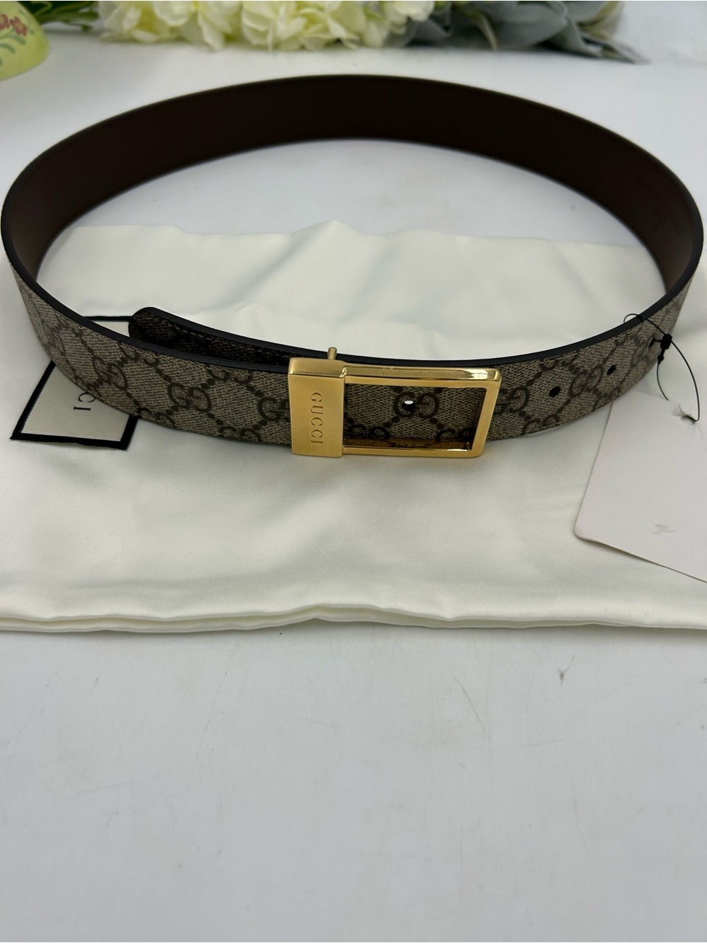 Unisex Gucci Monogram Canvas Belt with Gold engraved Buckle - Beige/Brown 80/32